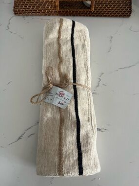 Table Runner